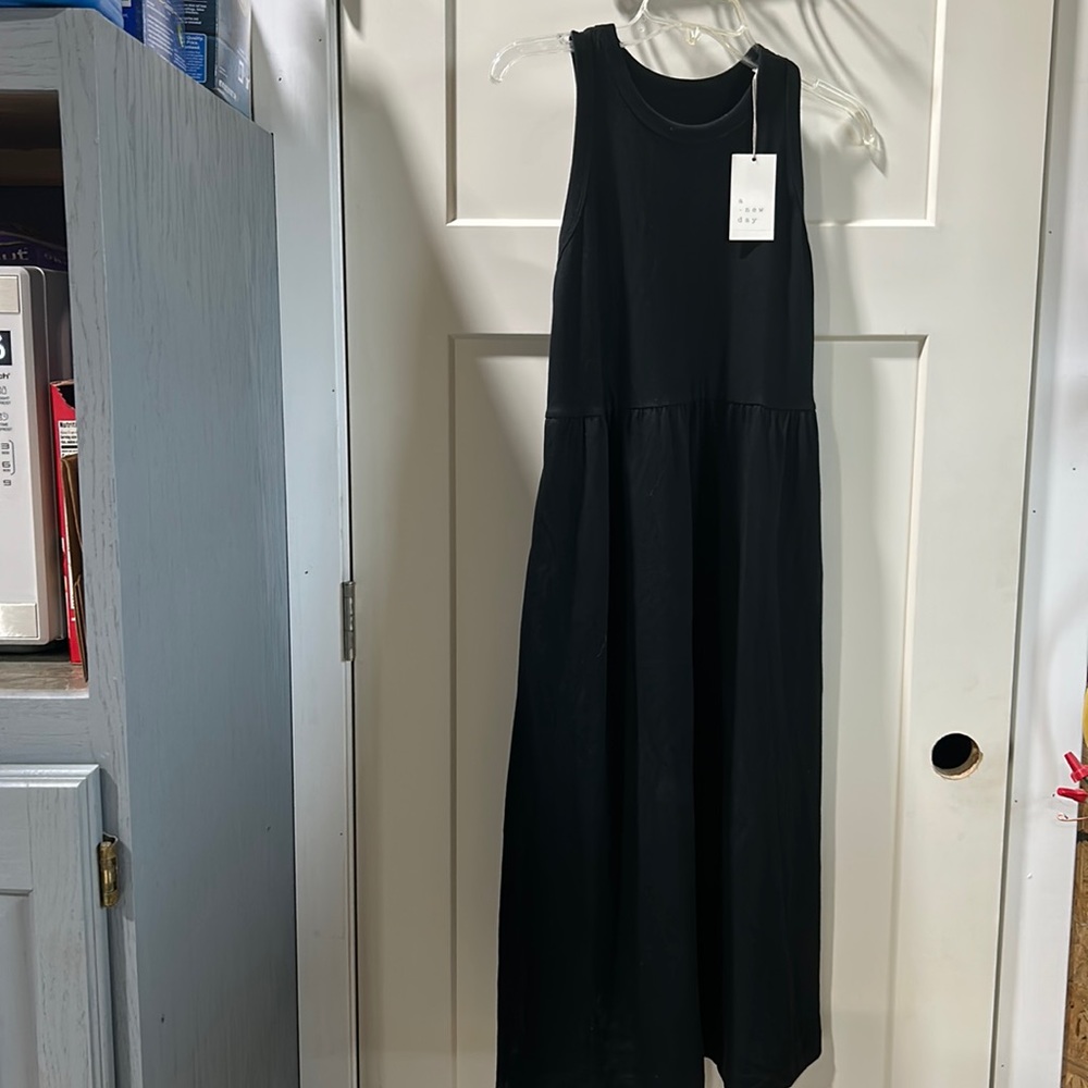Black maxi dress